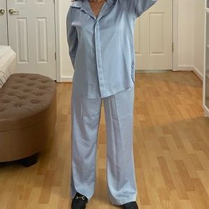 It’s Juliet 2 piece set (similar to silk)